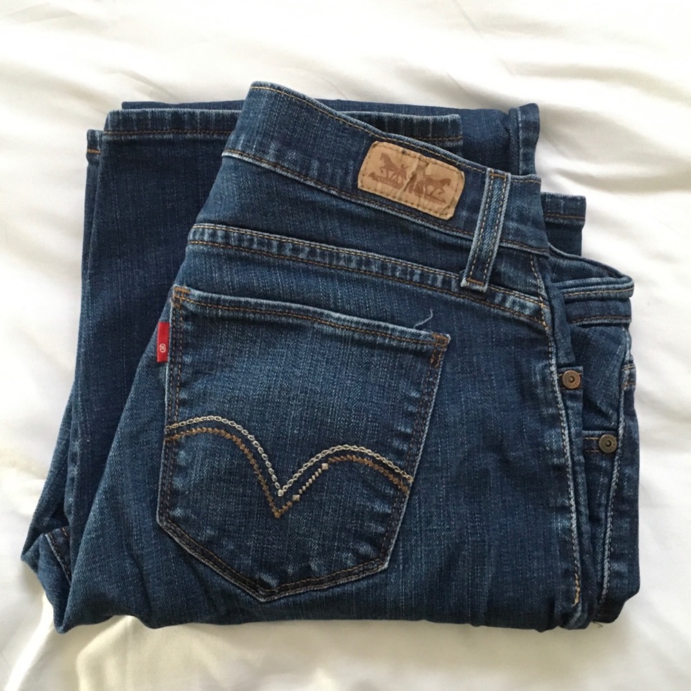 Levi’s 505 mid rise straight leg jeans in dark bl